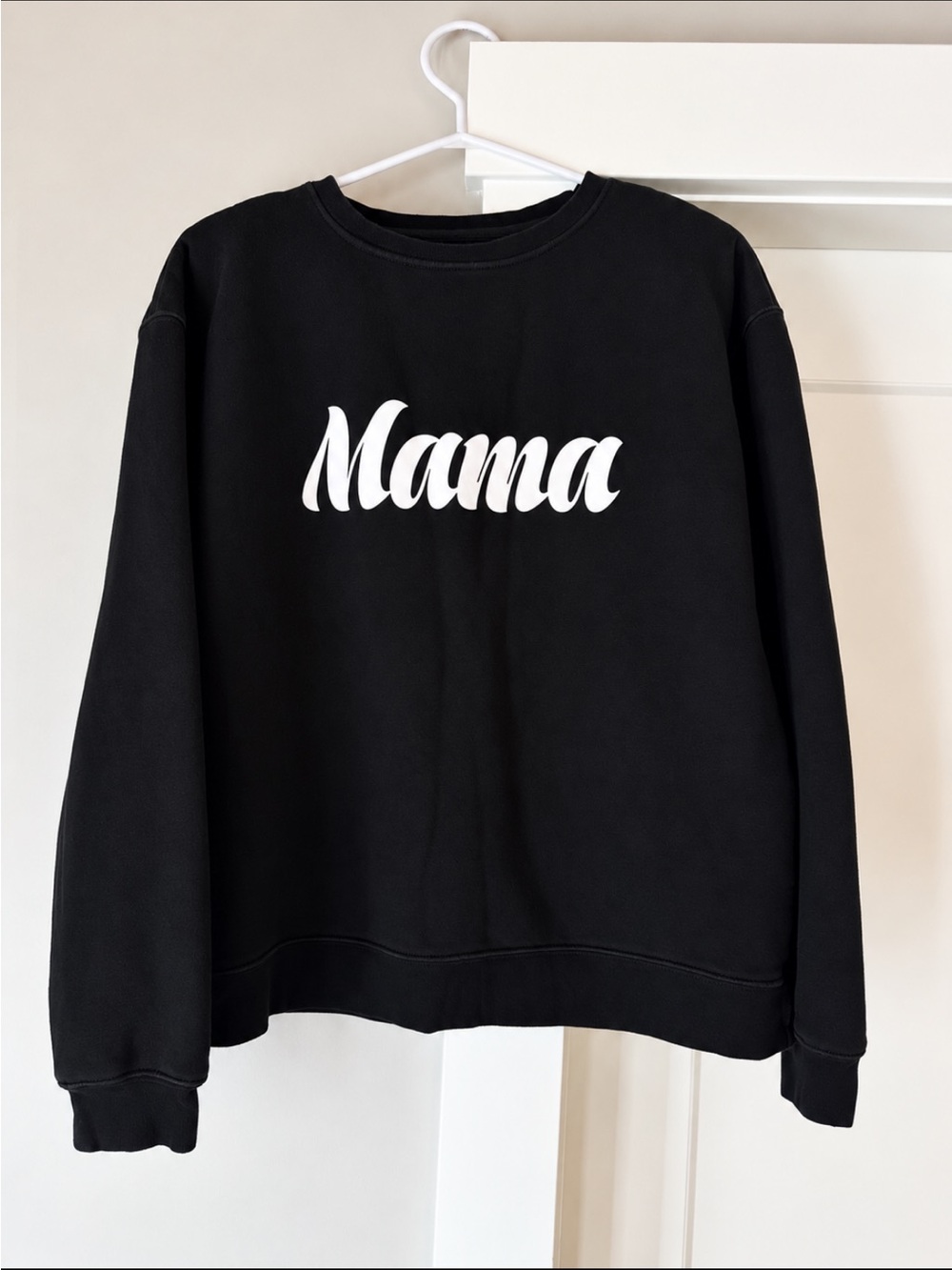 Brunette The Label MAMA Black Crewneck Sweatshirt S/M